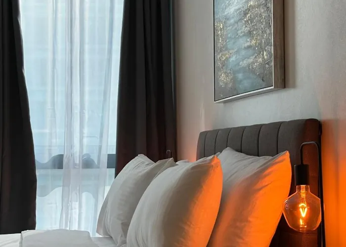 Rustic Elegance New One Bedroom One Uptown * Manila